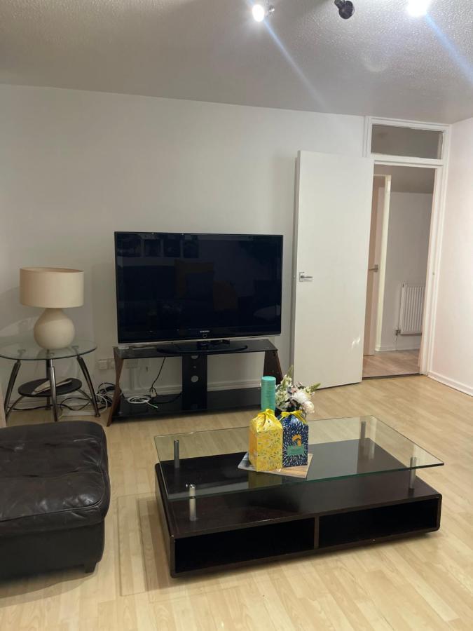Newsuites Londen Buitenkant foto