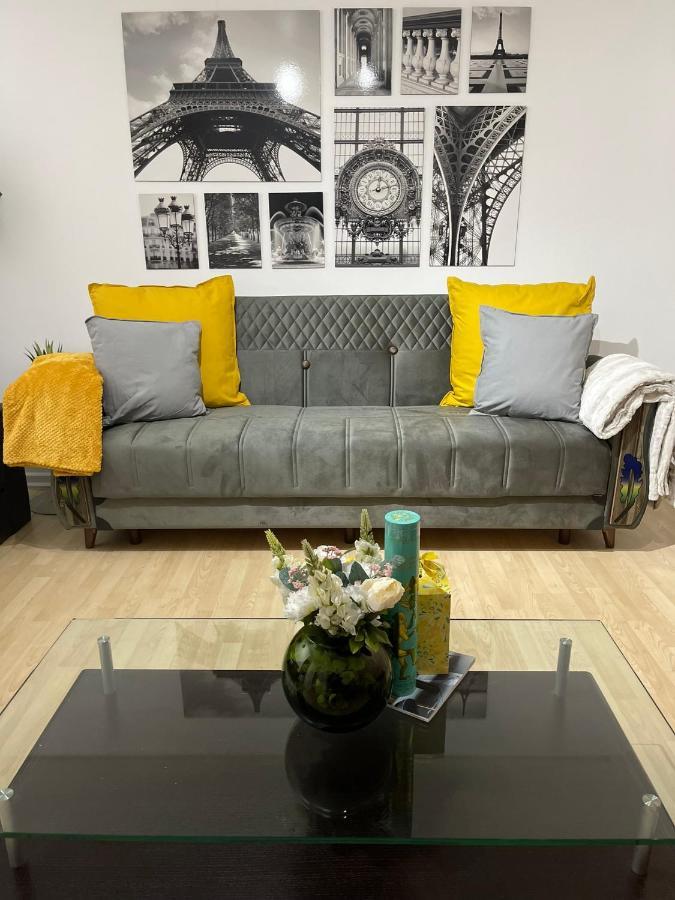Newsuites Londen Buitenkant foto
