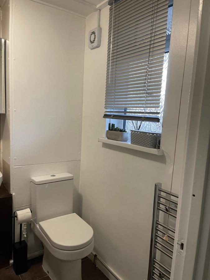 Newsuites Londen Buitenkant foto